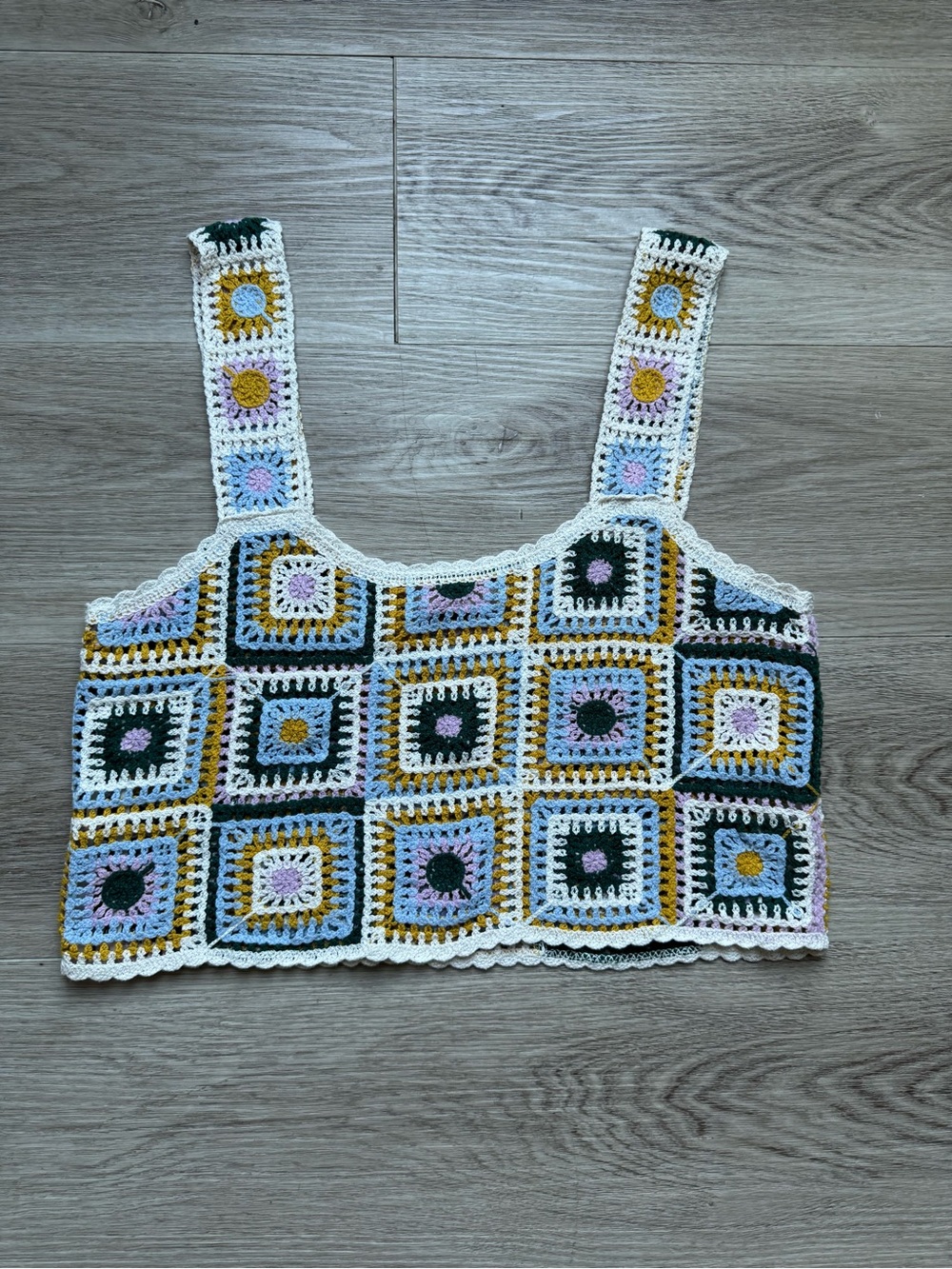 Women’s Crocheted Cropped Tank Top
